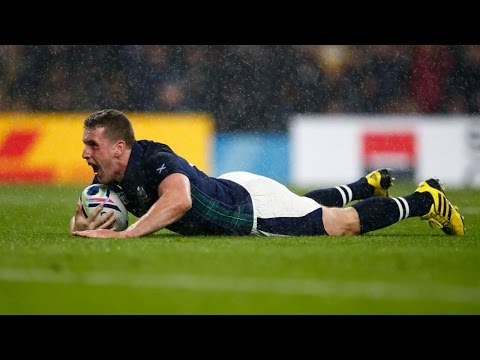 Mark Bennett snatches a late try for Scotland