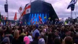 The Kooks - See The World Live at Glastonbury