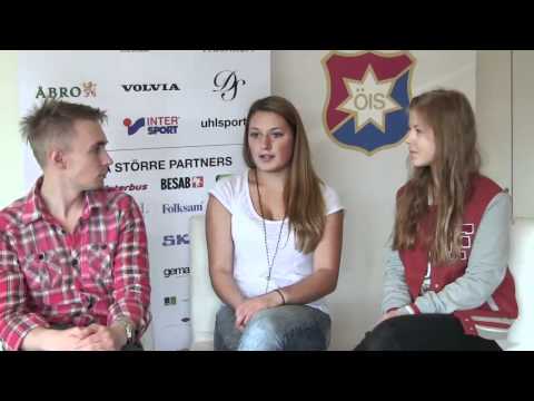 ÖIS damjuniorer på besök i Studio ÖIS