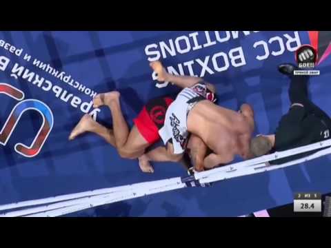 Antonio Bigfoot Silva vs Russian bodybuilder. CRAZY BATTLE