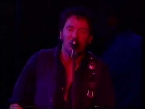 Bruce Springsteen - Lucky Town (Live) - Top Of The Pops - Thursday 1st April 1993