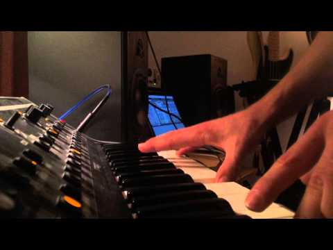 Tape Flakes Jamming @ Home