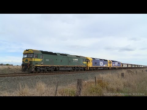1MC6 Grain Train With G520, BL26 & 8175  - PoathTV Australian Railways