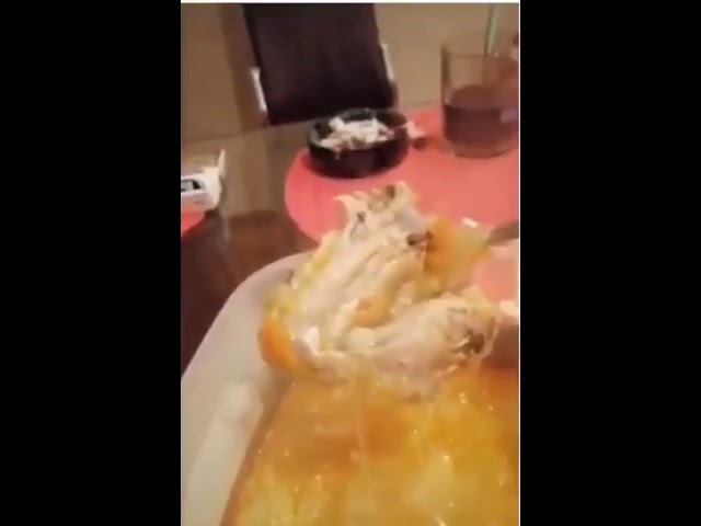 Да и вообще, я курицу никогда не ем!