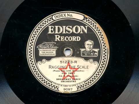 Ragging The Scale  by the Broadway Dance Orchestra, 1923