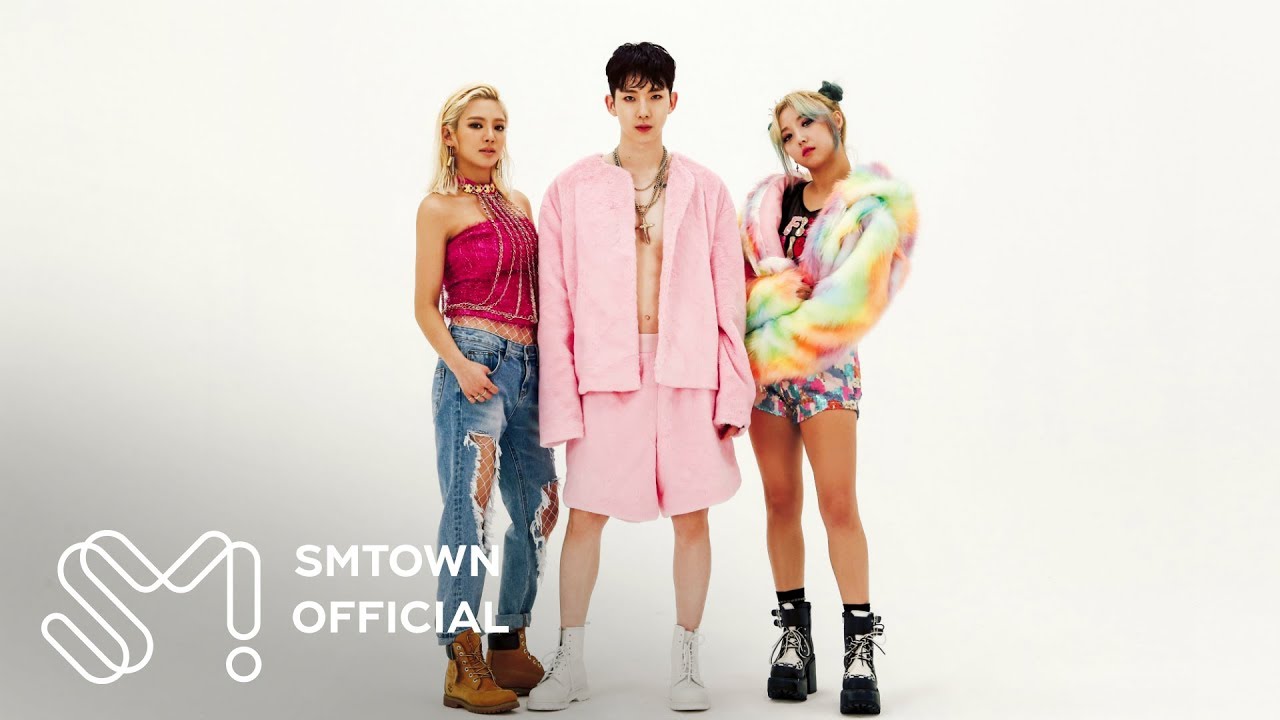 JYP, Hyoyeon, Min and Jo Kwon — Born to be Wild