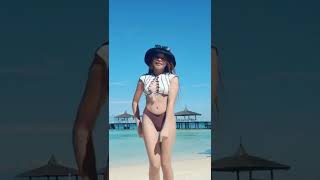 Ms Aly tiktok short be like....