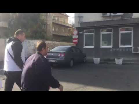 Porodica Darka Lazića stiže u KBC Zemun