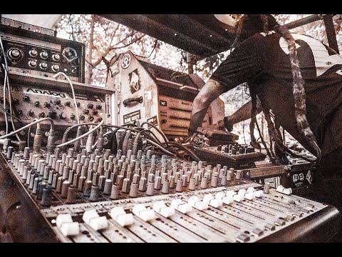 asphalt pirates - Analog Resurrection Live Loud Tour (2012)