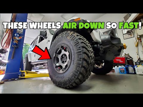 EASY WAY TO AIR DOWN TIRES! Teraflex Nomad Wheels & 37\\" Tires Jeep Wrangler JL Ecodiesel