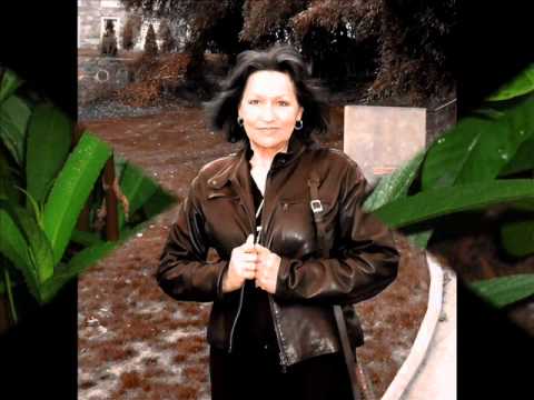 MARTA KUBISOVA & DAVE TREZAK 