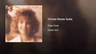 052 TWILA PARIS Throne Room Suite