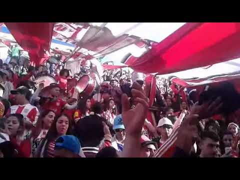 "Hinchada de san martin de tucuman" Barra: La Banda del Camion &bull; Club: San Martín de Tucumán