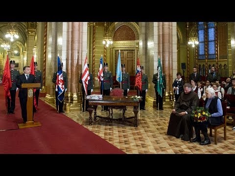 Letette az állampolgársági esküt az ötszázezredik külhoni...
