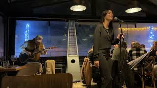 Cover « Bag of bones » ZZ WARD