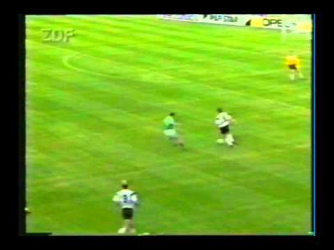 1989 (September 6) Republic of Ireland 1-Germany 1 (Friendly).avi