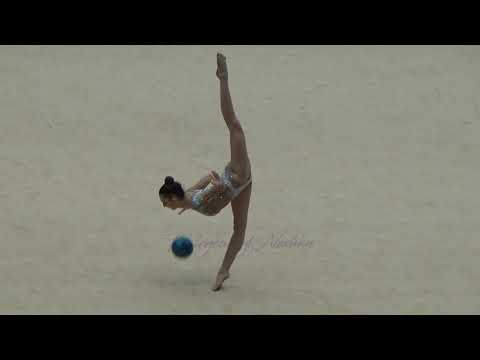 Maena MILLON (FRA) ball - 2020 Corbeil senior AA