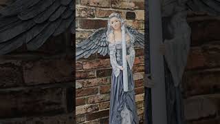 Andělka Lumina 77 cm  s LED svíčkou se stříbrnou patinou - Powertex