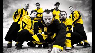 Dubioza Kolektiv - Warning