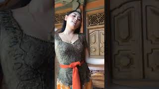 CEWEK BALI NIH SENGGOL DONG ? #Shorts