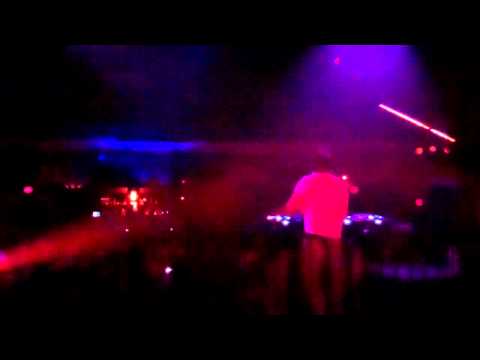 Cosmic Gate 7/3/11 @ The Music Box  - Diddy _ "Coming Home (Dirty South Remix)"