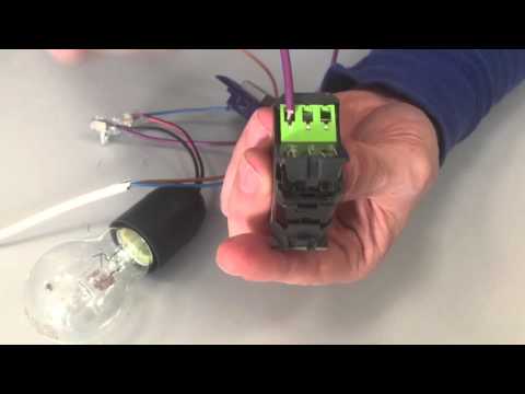 Come sostituire un interruttore con un Varialuce . Pillola N.33 di Materiale elettrico