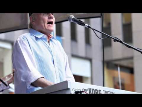 Beach Boys' Bruce Johnston Talks with WFMK's John Robinson