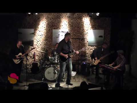 Brent Tyler "Feel Your Love" www.streamingcafe.net