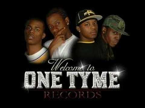 Money Over Hoes Feezy Ft. Starky Starks