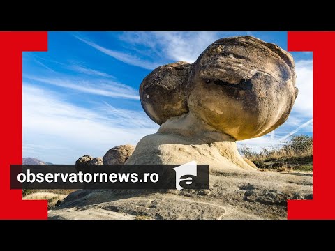 Babele de la Ulmet, pietrele vii care cresc sub ochii turiştilor fascinaţi
