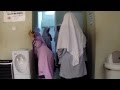 NYUCI KAMAR MANDI