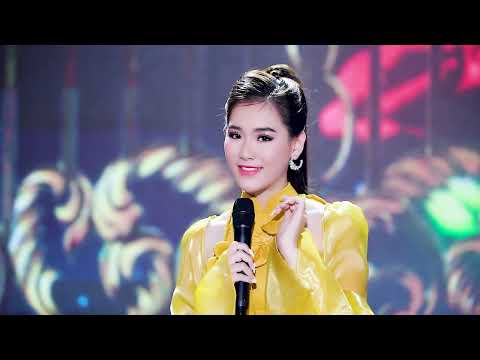 Thể hiện bởi Khánh Linh