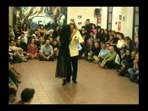  Carlos Copello  and  Carina Calderon  are  dancing  to  the  tango  "  Gallo Ciego  "