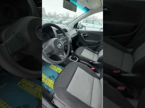 фото volkswagen polo sedan i 0