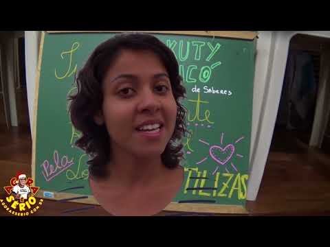 Escola Kuty Aicó de Juquitiba com Thaís Cristina do Amor em Movimento promovendo de jogos de cooperação playfulness