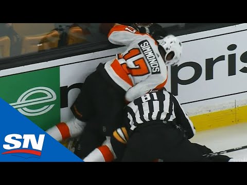 Simmonds Jumps on Kampfer and Ref To Break Up Fight