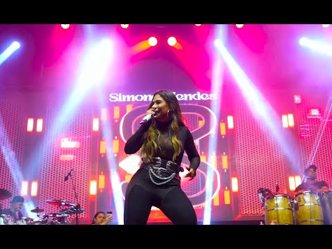 Simone Mendes no Stage Music Park