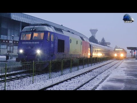 Jimmy Tricolor 64-0990-3 & IR1642 Baia Mare-București Nord in Gara Baia Mare Station 25 January 2021