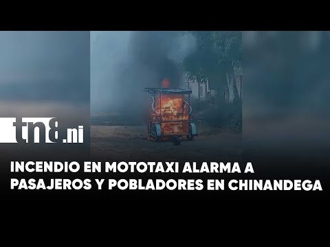 Mototaxi se incendia en pleno recorrido en El Viejo, Chinandega