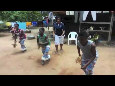 LITTLE DANCERS IN REHEARSAL IN GAGNOA