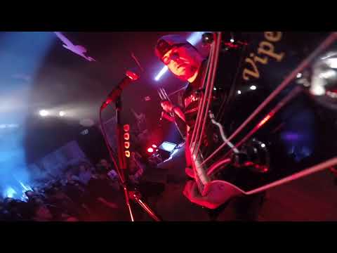 Cadaveres - Soha nem ereszt (Official Live Video)