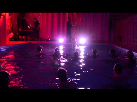 L´Eau du Bain / Badvattnet at Opera Show Room, Folkoperan