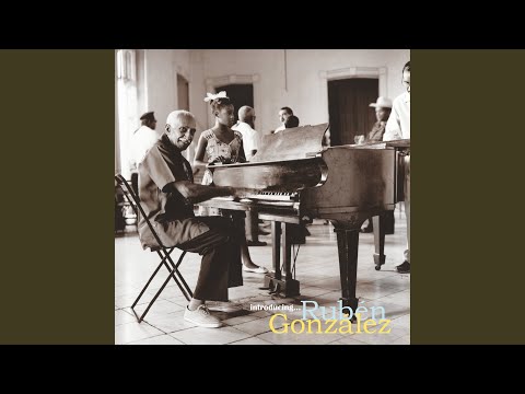 Tres Lindas Cubanas (Extended Version)