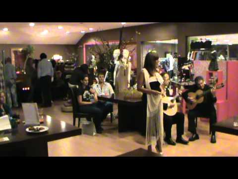 Piedade Fernandes fado " PONTO FINAL " Loja Matrioskas - Setubal - Setembro 2011