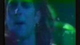 Jane&#39;s addiction &quot; standing in the shower thinking &quot; live