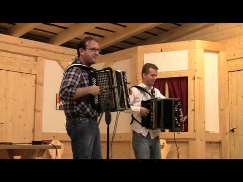 Die Mooskirchner Polka gespielt durch Denis Novato und Loui Herinx