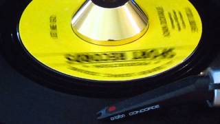 Joan Dovalle - Let Me Go - Sport