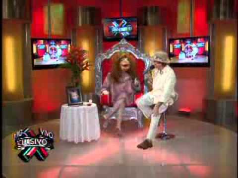 SuperXclusivo - Antonio Bandera borracho como tuerca