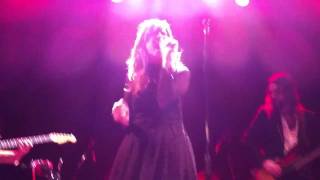 Nicole Atkins and the Black Sea - &quot;You Come to Me&quot; (2011-02-09)
