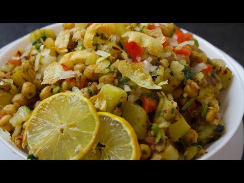 Masala Chana Chaat || Chaat Recipe in Urdu - Hindi || Pakistani Food Recipes || Indian Food Recipes